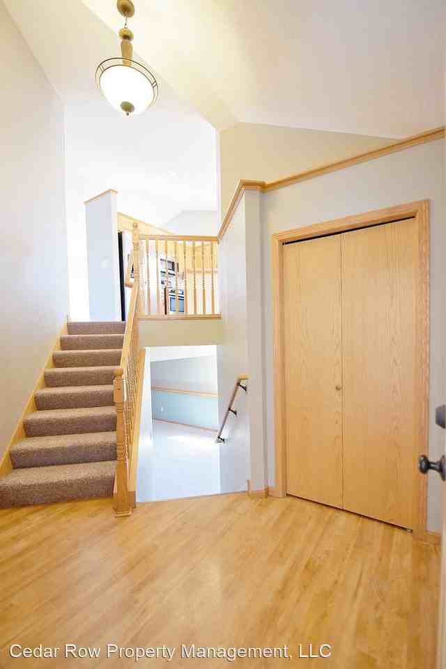 1018 Garden Brook Dr - Photo 2 of 17