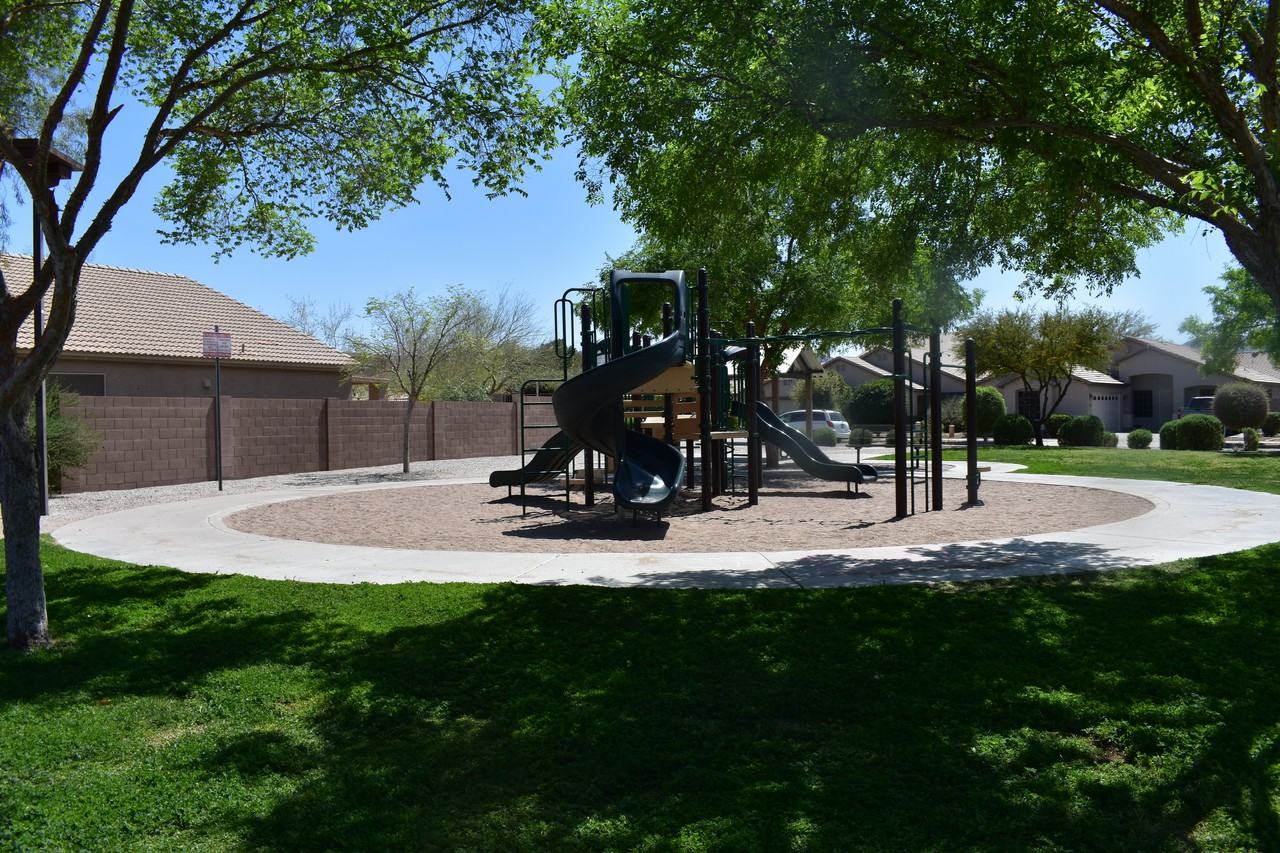 1225 W Shumway Farm Rd - Photo 2 of 25