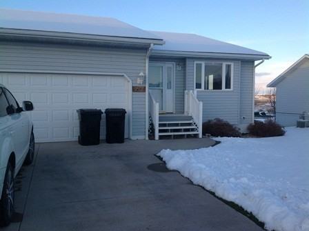 2502 5th Ave - Photo 2 of 4