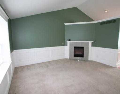 8490 Barrington Dr - Photo 3 of 13