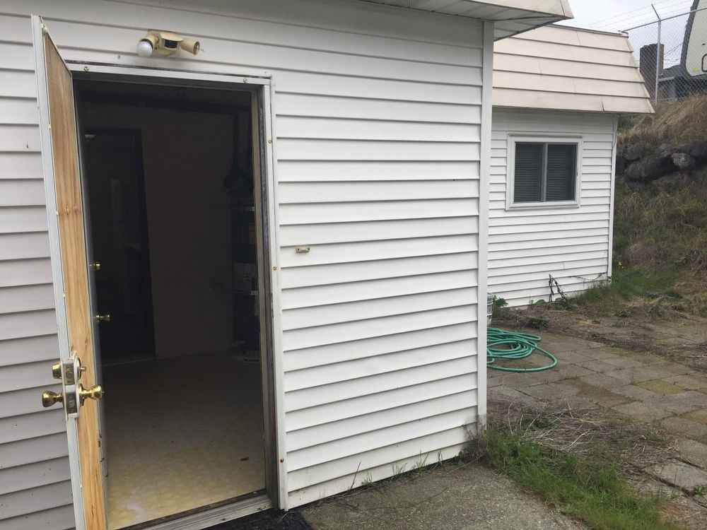 8010 27th St W - Photo 2 of 16