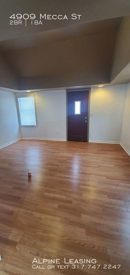 4909 Mecca St - Photo 2 of 4