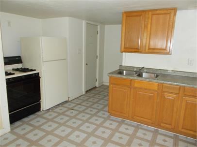 Pinecrest Apartments - Photo 2 of 5