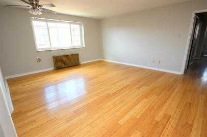 FRIENDSHIP COURT - 162 - Photo 2 of 37