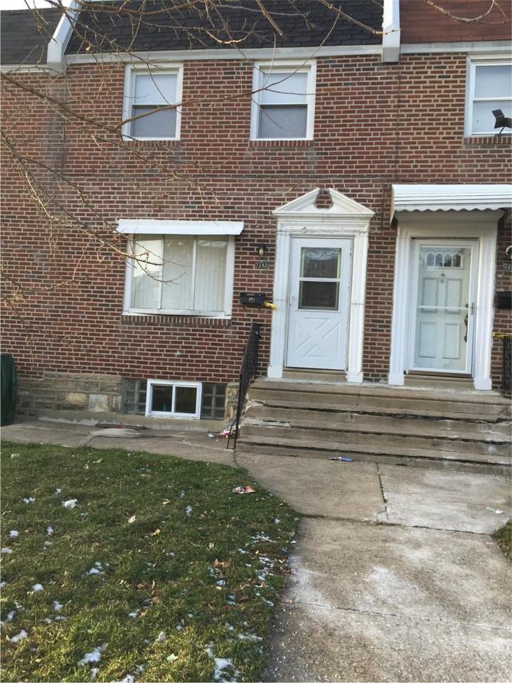 Modern Apartments For 300 A Month In Philadelphia for Living room