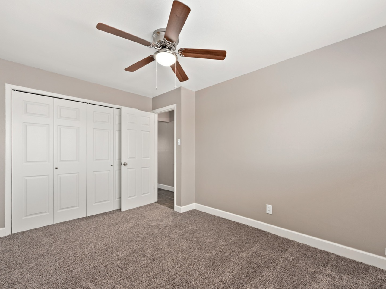 Crestone Apartments - Photo 2 of 14