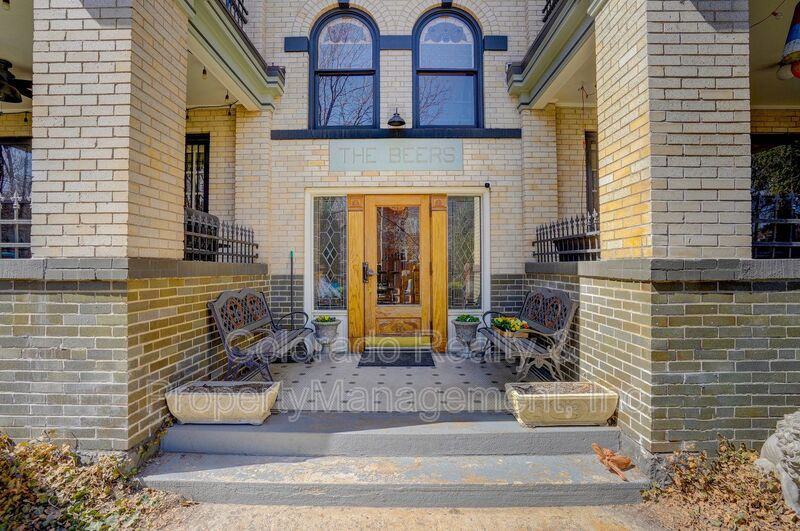 1261 N Pennsylvania St #8