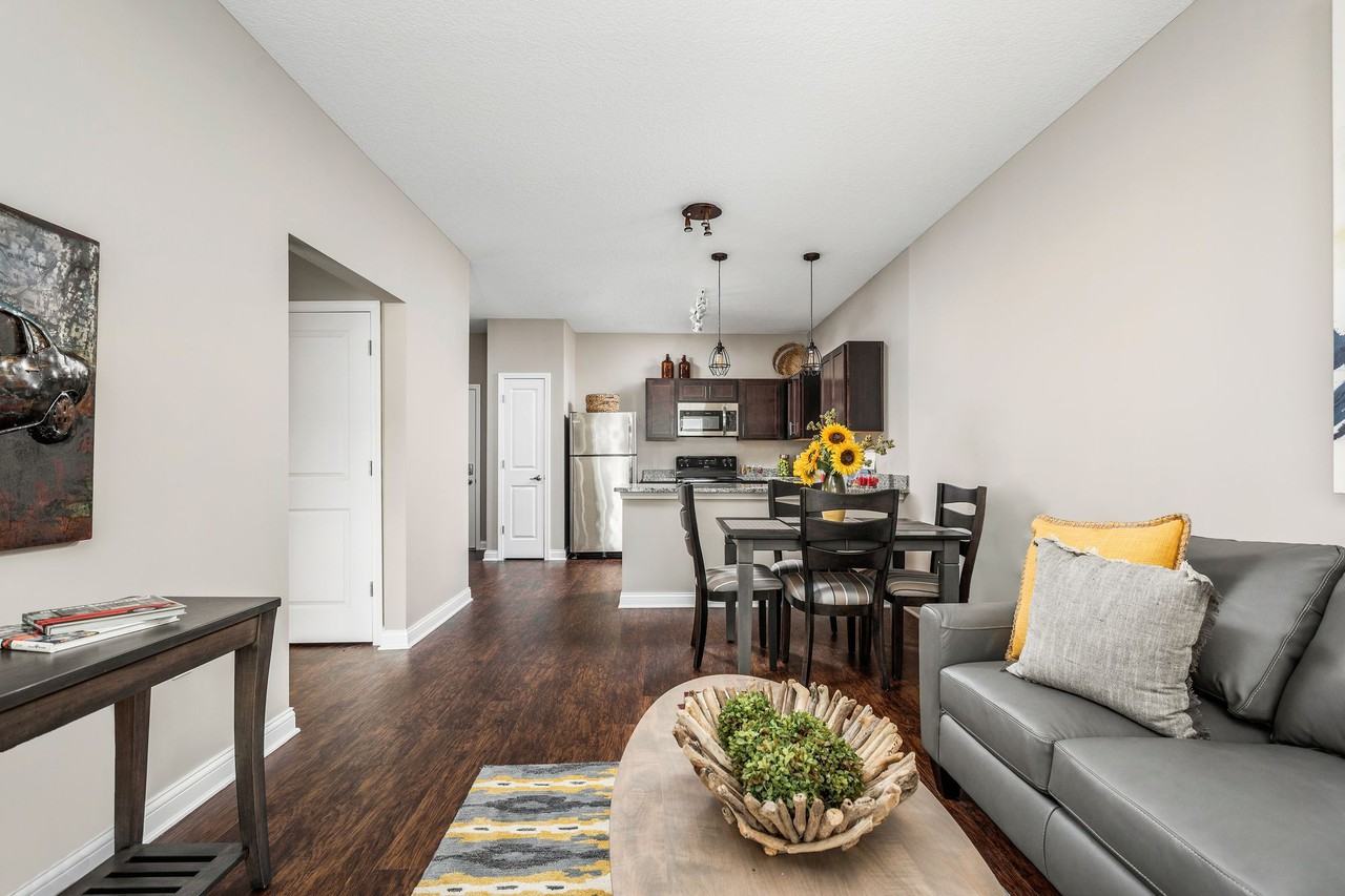 BONTERRA APARTMENTS - Photo 2 of 18