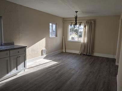 9112 D Street - Photo 2 of 5