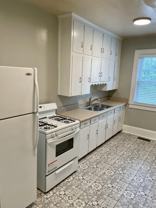 411 N Laurel Ave #5 - Photo 1 of 1