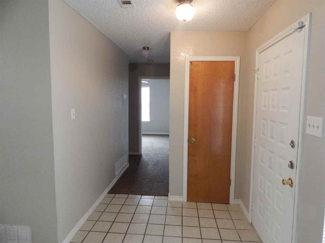 4503 River Oaks Dr #1 - Photo 5 of 41