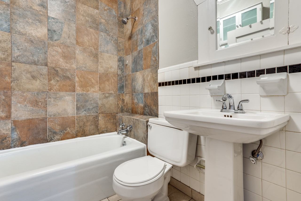 3125 Lubbock Ave #1 - Photo 7 of 17