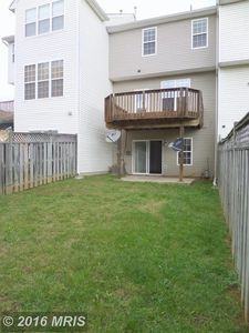 1918 Harpers Court - Photo 2 of 26