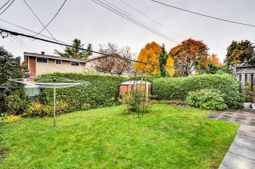 59 Tiverton Drive - Photo 2 of 16