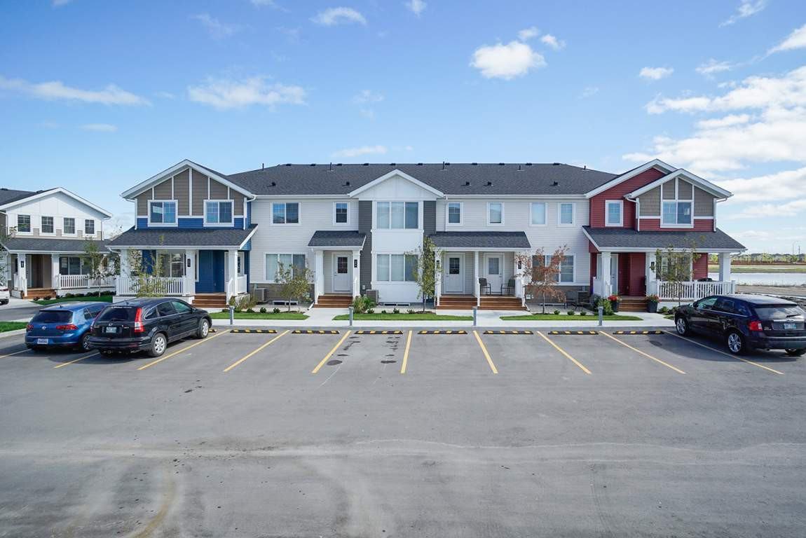 Lumen Luxury Townhomes Apartments for Rent 100 Southview Cres