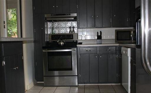 2139 Woodcrest Dr - Photo 3 of 5