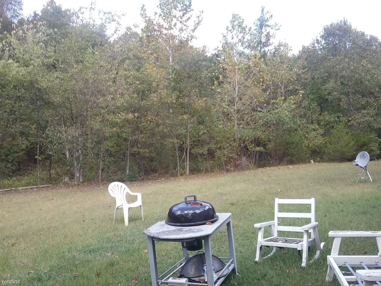 379 Backwood Dr - Photo 2 of 13