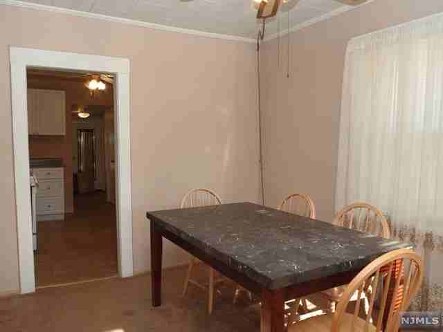 77 Munn Ave - Photo 3 of 9