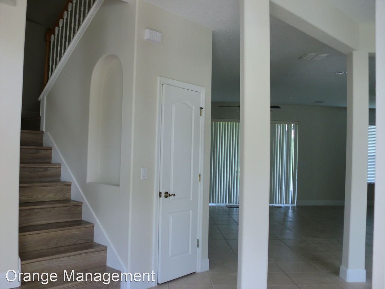 3176 Farland Dr - Photo 3 of 50