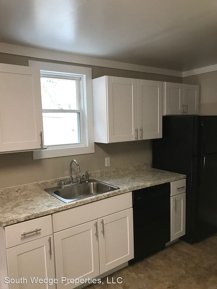 1058-1060 South Clinton - Photo 2 of 12