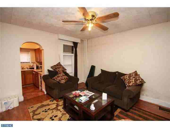 1316 Dorrance St - Photo 2 of 9