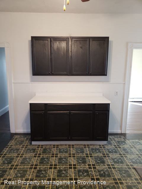 32 Tuxedo Avenue - Photo 3 of 10