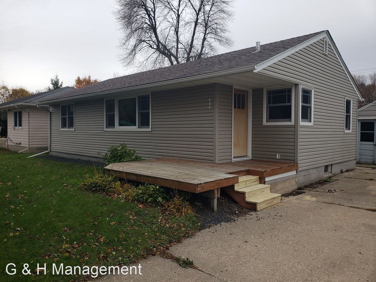 335 3rd St Nw - Photo 2 of 14