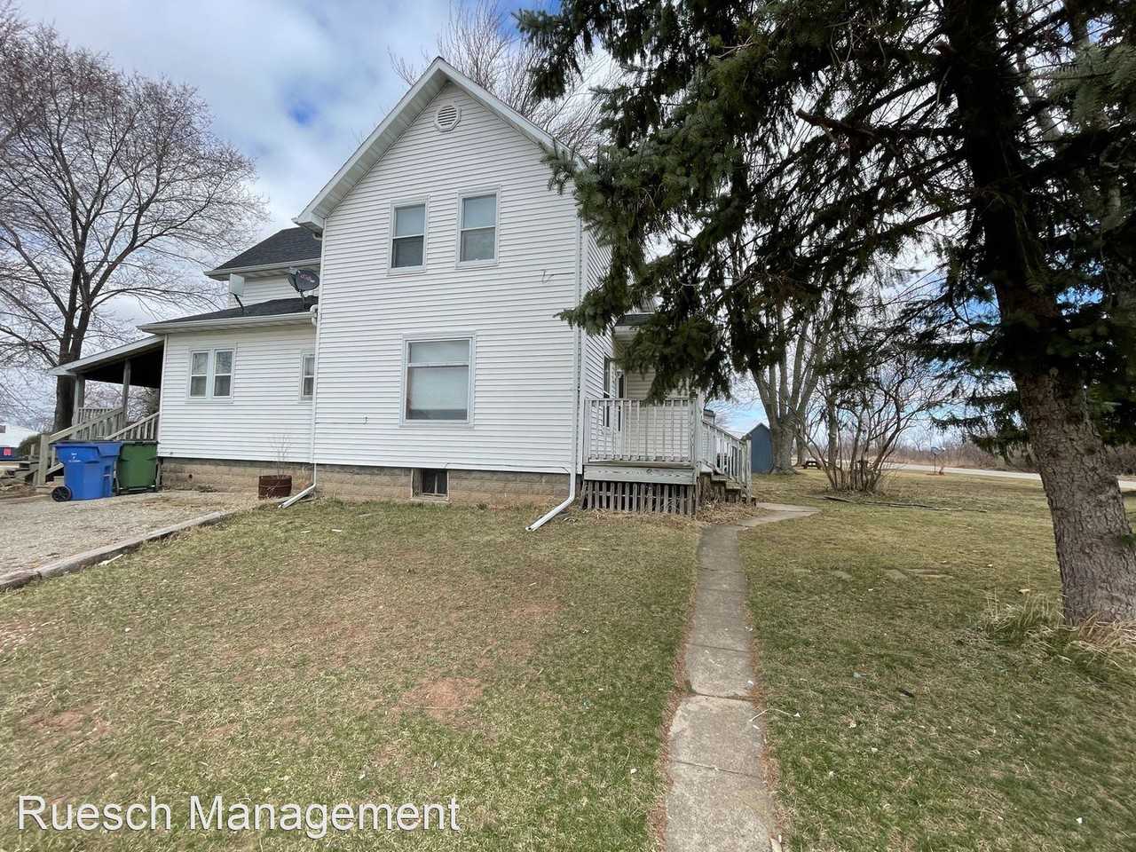 6724 Follett St - Photo 2 of 14