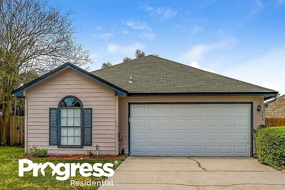 248 Carriann Cove Trl W