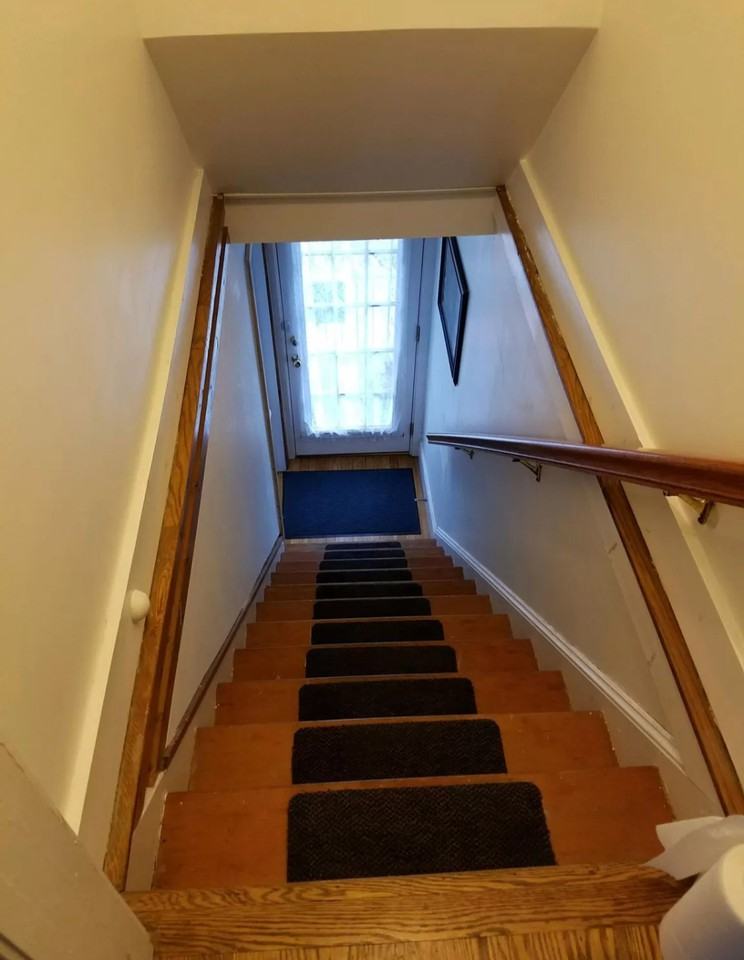 187 Wallingford Road #2 - Photo 3 of 8