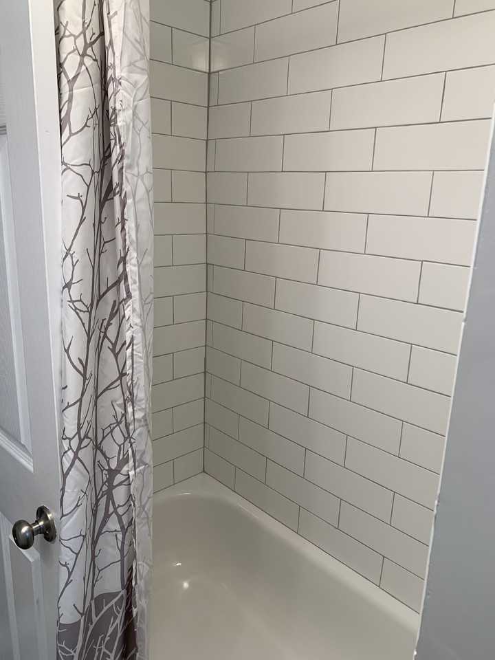 137 S Pemberton Ave - Photo 3 of 15