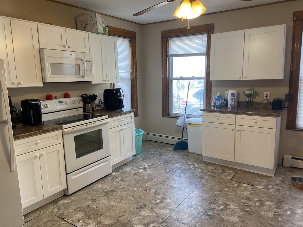 65 Coburn Ave - Photo 3 of 20