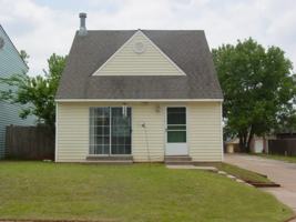 featured image of 1936 Lariat Circle