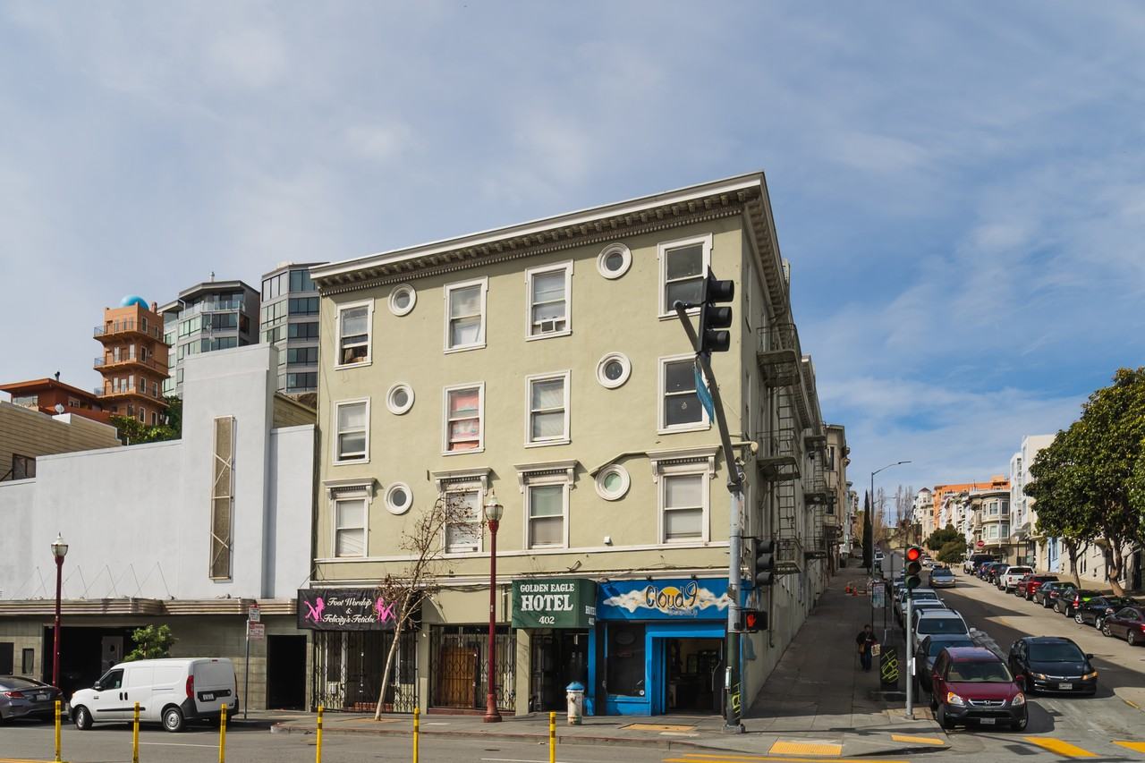 Broadway - Photo 7 of 16