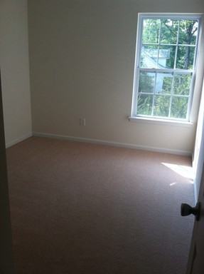 228 Patriots Village Dr - Photo 3 of 9