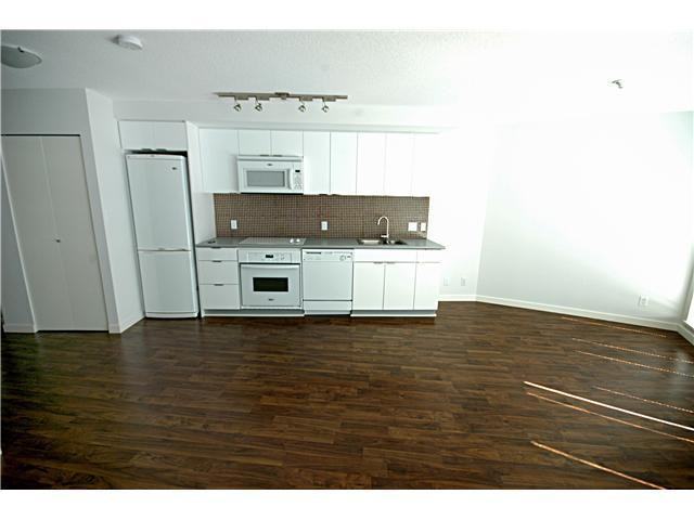 Cambie St. & Robson St #2208 - Photo 4 of 13
