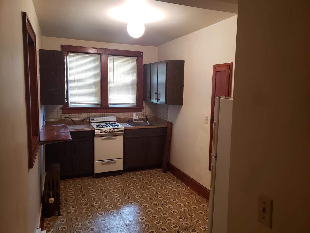 10 Suncrest Ct #3A - Photo 3 of 16