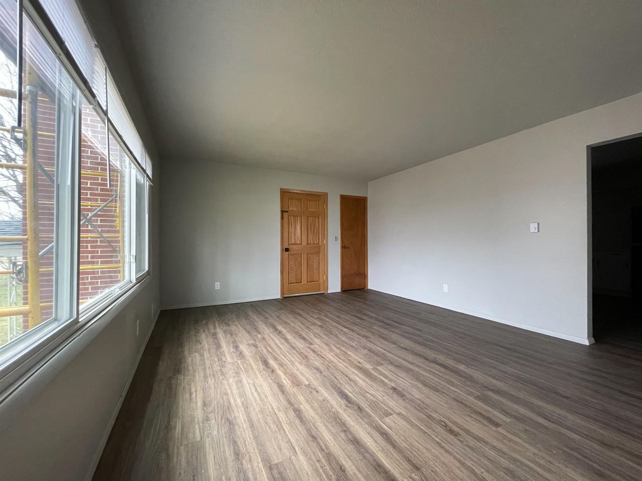 402 Kennedy Dr #2A - Photo 2 of 9