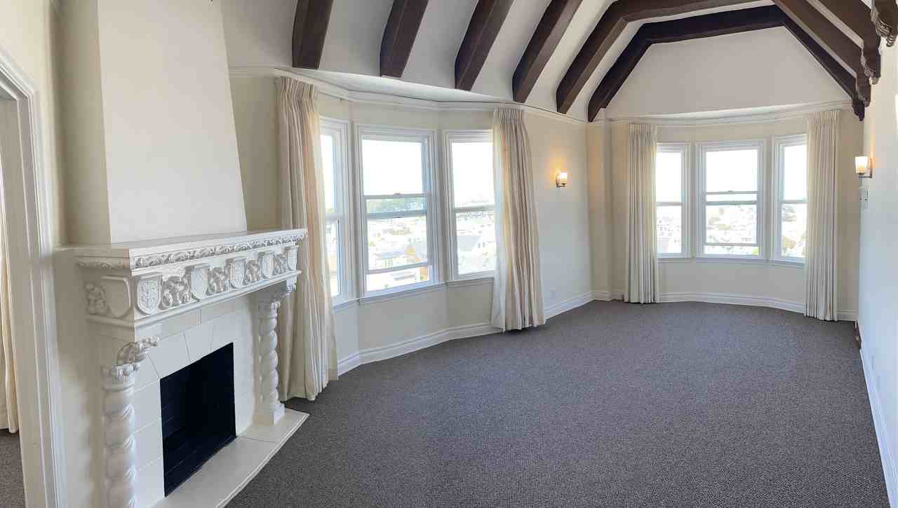 3401 Clay Street #702