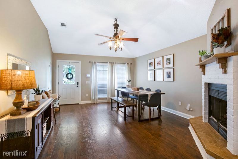 403 Maria Ave - Photo 3 of 16