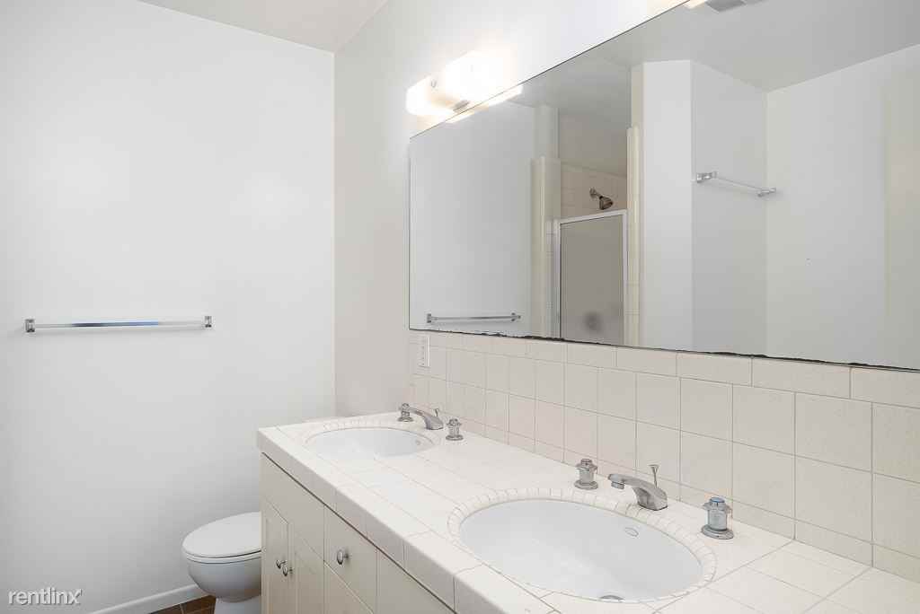 11511 Ohio Ave - Photo 3 of 50