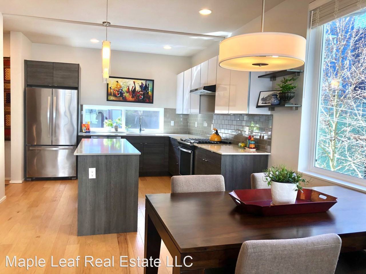 6525 34th Ave Sw - Photo 3 of 19