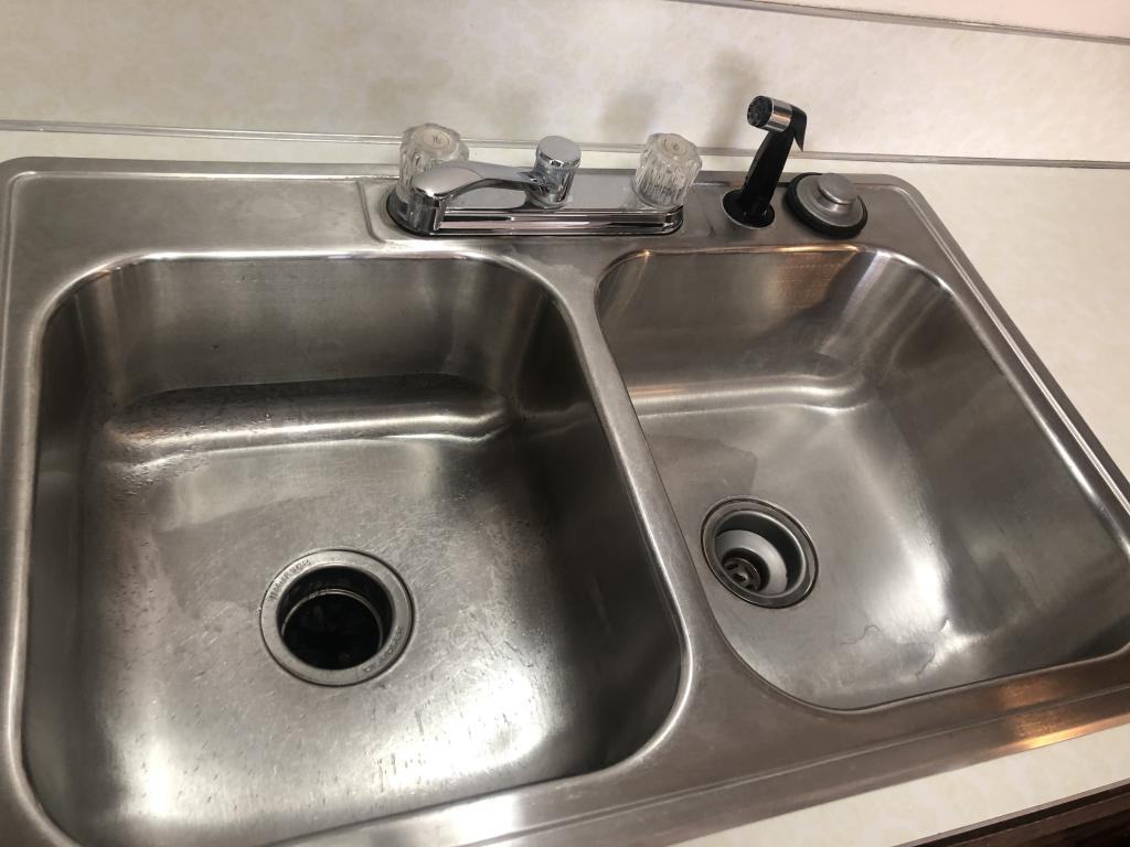 728 Eastland Dr N - Photo 7 of 11