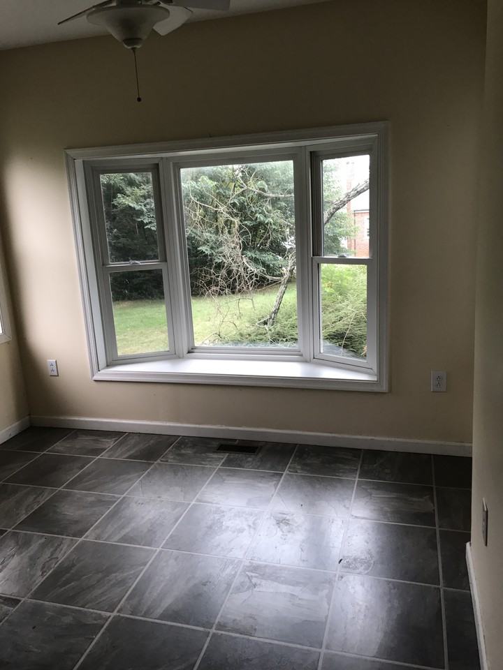 125 Legrande Ave - Photo 2 of 31