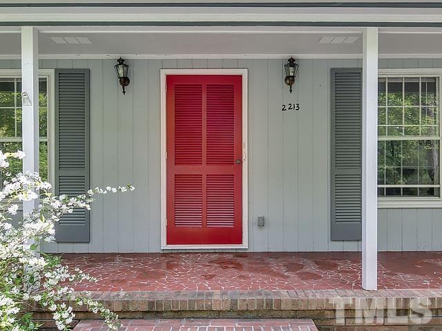 2213 Morehead Ave - Photo 3 of 30