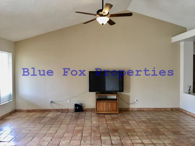 2761 W Camino Ebano - Photo 3 of 18