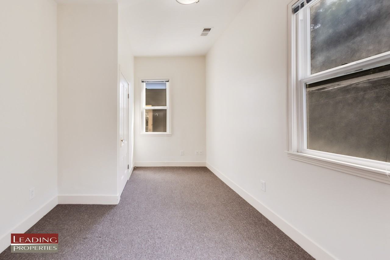 796 Spruce St - Photo 3 of 10