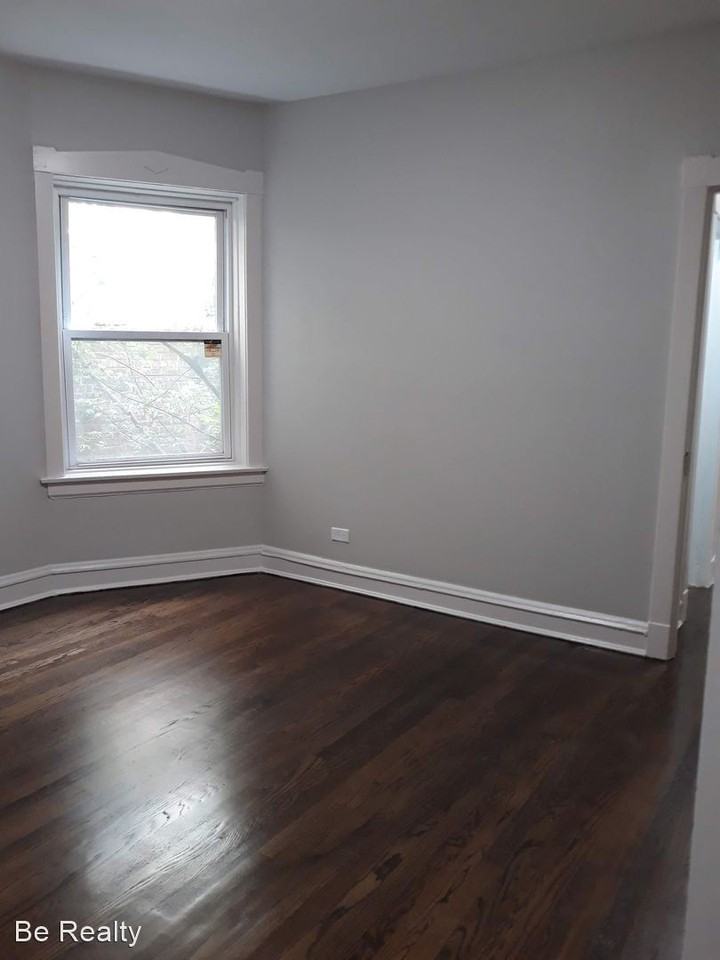8113 S Drexel Ave - Photo 3 of 11