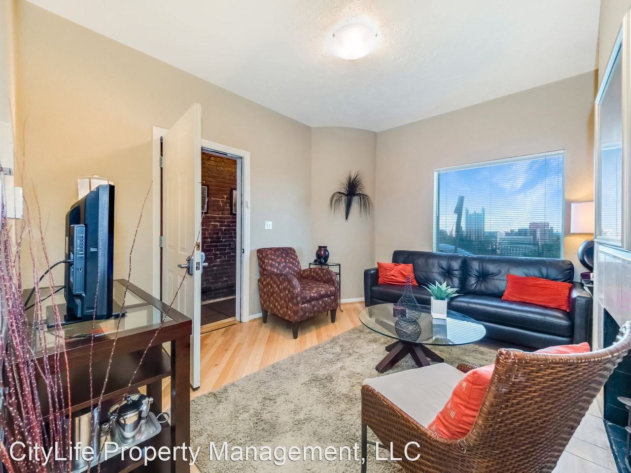 203 Grandview Avenue - Photo 3 of 16