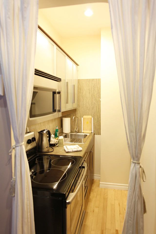 2 623-2 Rue Prince Arthur - Photo 3 of 7